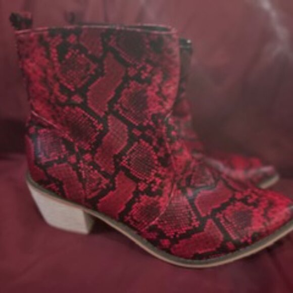 Fashion boots - Picture 2 of 3